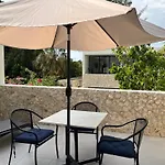 Casa Itzae Hotel Boutique